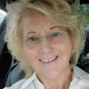 Meet your Posher, Sandy